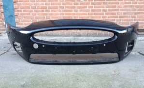 C2P9868XXX XKR 06/09  Front bumper cover with PDC